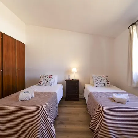 Casa Da Colina * Αλμπουφέιρα